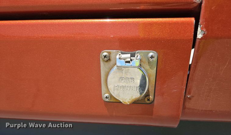 image for item YA0453 2019 International LT625 semi truck