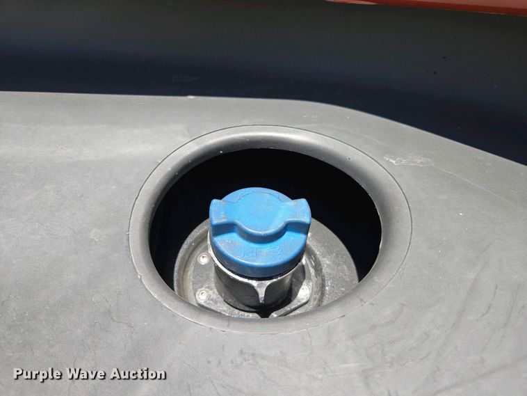 image for item YA0453 2019 International LT625 semi truck