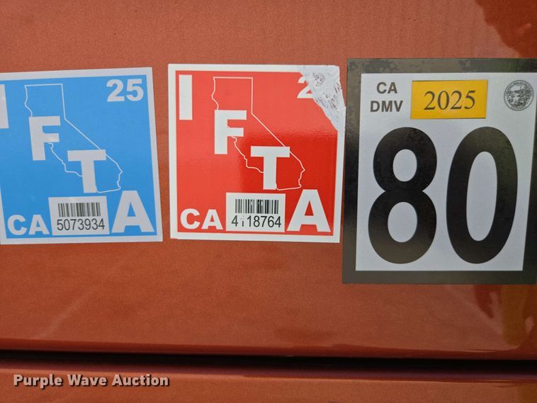 image for item YA0453 2019 International LT625 semi truck