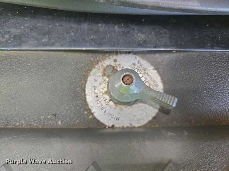 image for item YA0453 2019 International LT625 semi truck