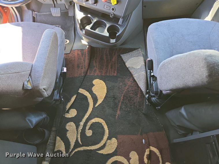 image for item YA0453 2019 International LT625 semi truck