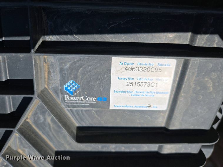 image for item YA0453 2019 International LT625 semi truck