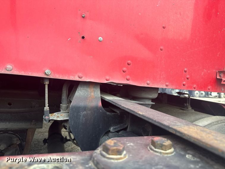 image for item YA0460 2012 Kenworth T660 semi truck