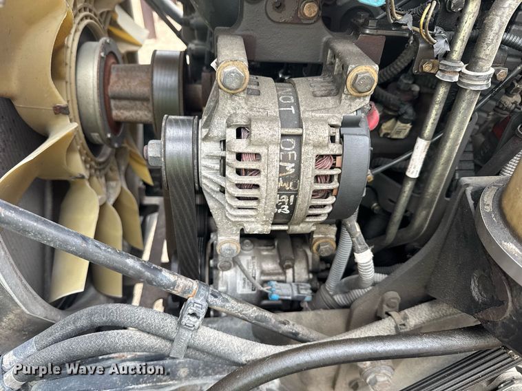 image for item YA0460 2012 Kenworth T660 semi truck