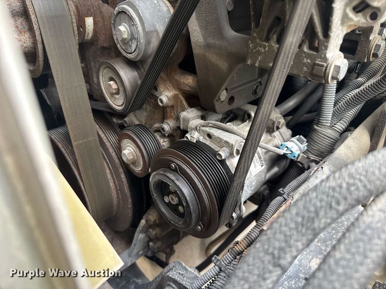 image for item YA0460 2012 Kenworth T660 semi truck