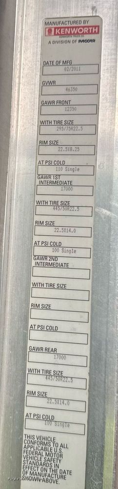 image for item YA0460 2012 Kenworth T660 semi truck