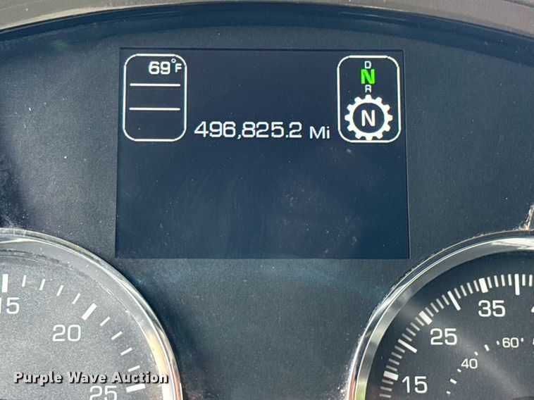 image for item YA0503 2019 Kenworth  T680 semi truck