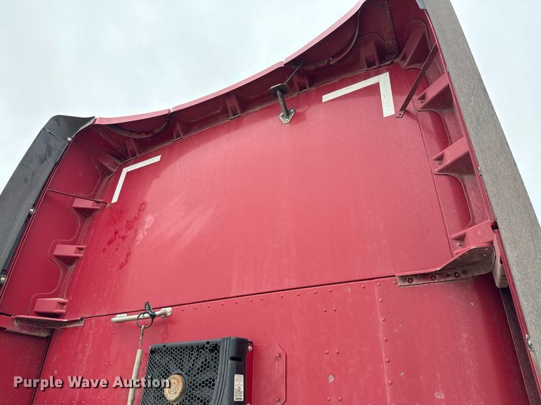 image for item YA0516 2018 Kenworth T680 semi truck