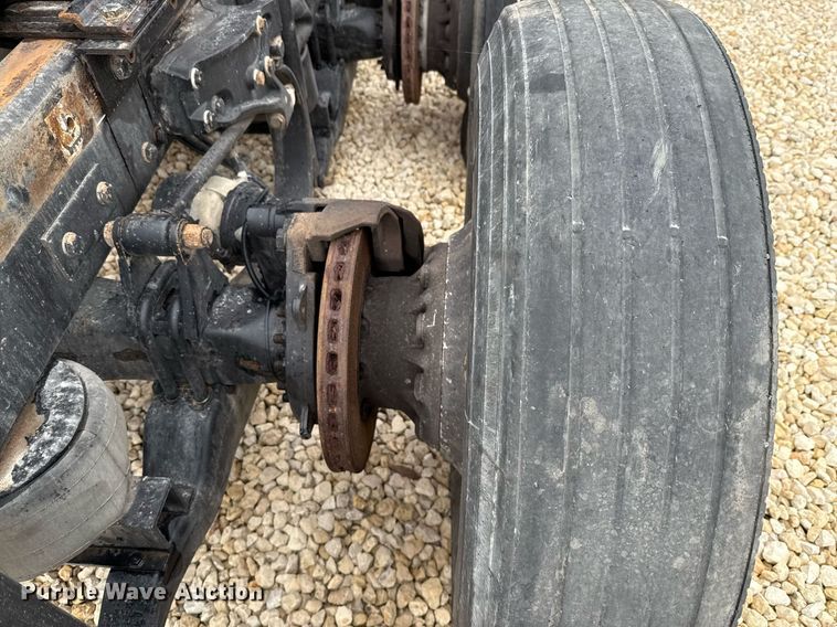 image for item YA0516 2018 Kenworth T680 semi truck