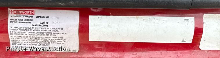 image for item YA0516 2018 Kenworth T680 semi truck