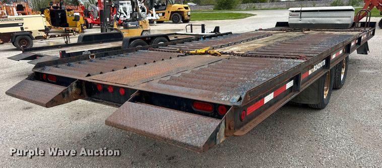 image for item DH9934 2007 Redi Haul tilt deck equipment trailer