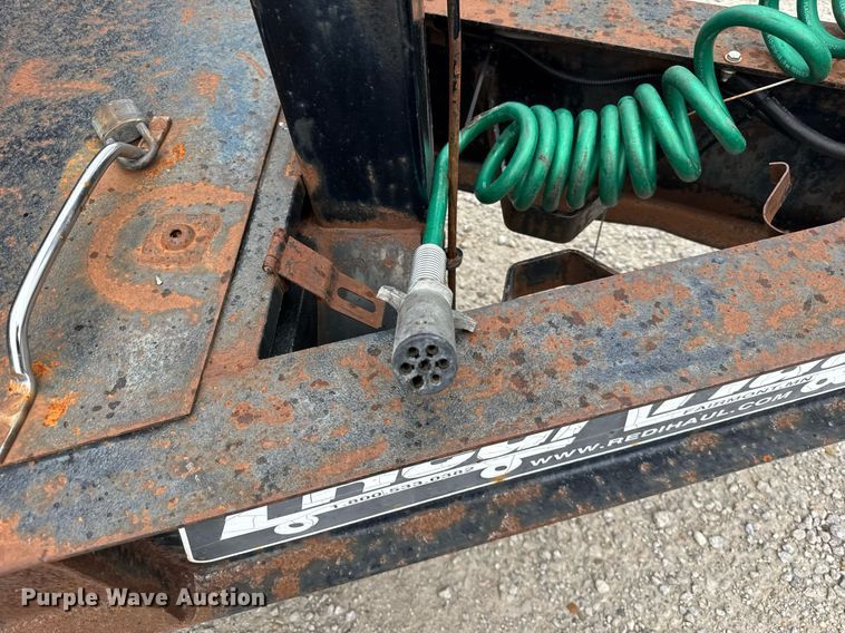 image for item DH9934 2007 Redi Haul tilt deck equipment trailer