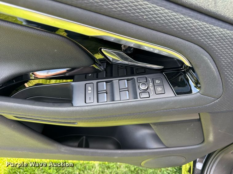 image for item DH9944 2021 Land Rover Range Rover Evoque SUV