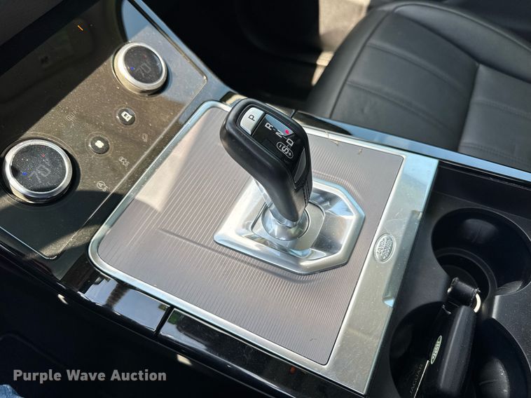 image for item DH9944 2021 Land Rover Range Rover Evoque SUV