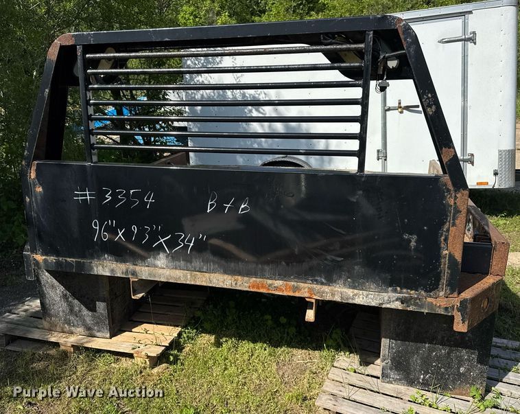 image for item DH9945 Iron star Iron Star flatbed pickup truck bed