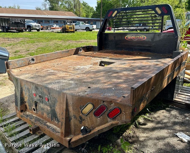 image for item DH9945 Iron star Iron Star flatbed pickup truck bed