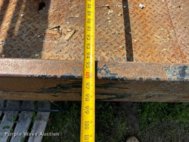 image for item DH9945 Iron star Iron Star flatbed pickup truck bed