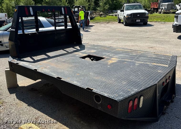 image for item DH9948 Flatbed pickup truck bed