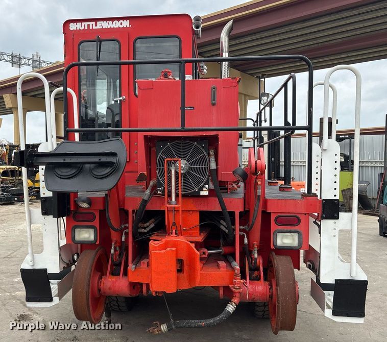 image for item DM1894 2006 Shuttlewagon SWX415B railcar mover