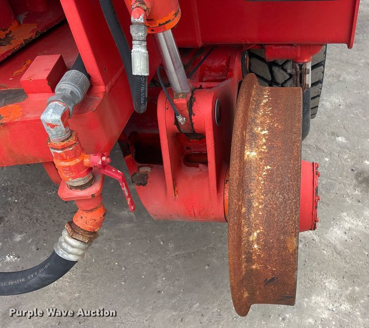 image for item DM1894 2006 Shuttlewagon SWX415B railcar mover