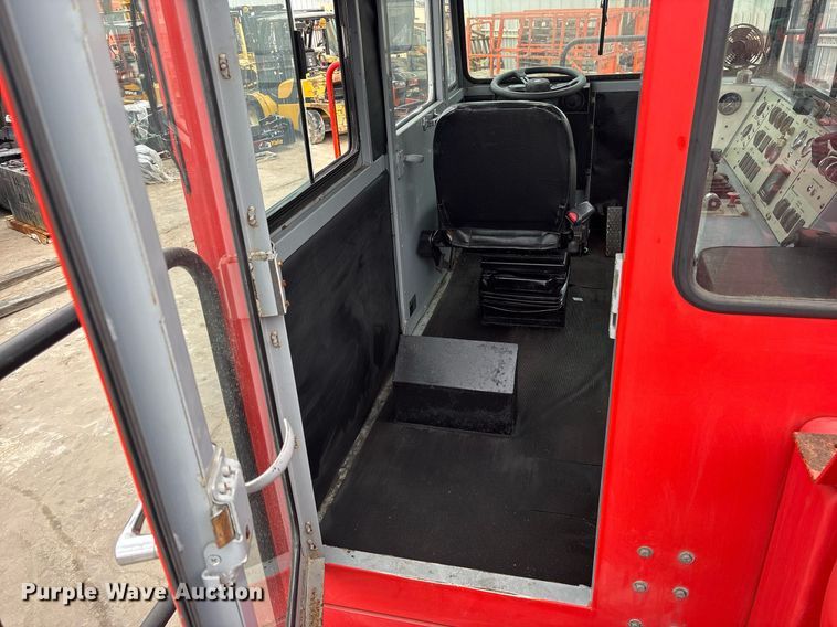 image for item DM1894 2006 Shuttlewagon SWX415B railcar mover