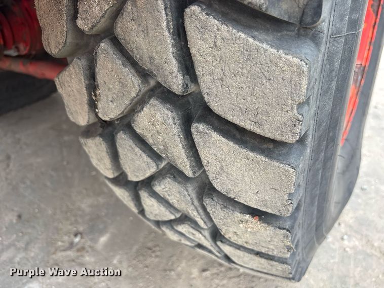 image for item DM1894 2006 Shuttlewagon SWX415B railcar mover