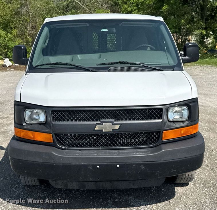 image for item DO0956 2016 Chevrolet Express G2500 van