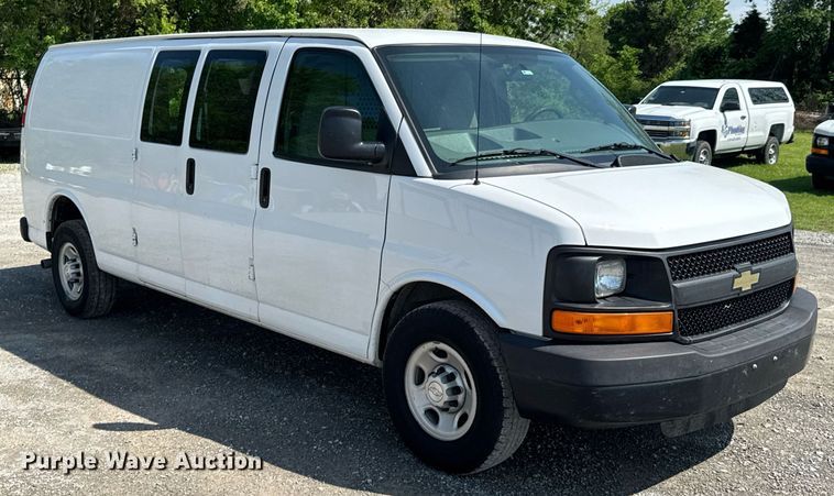 image for item DO0956 2016 Chevrolet Express G2500 van