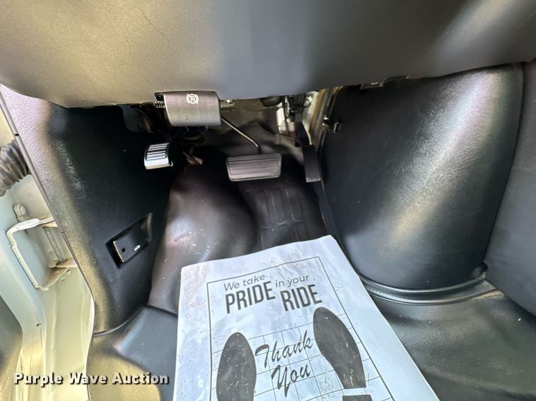 image for item DO0956 2016 Chevrolet Express G2500 van