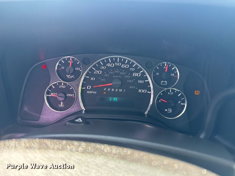 image for item DO0956 2016 Chevrolet Express G2500 van