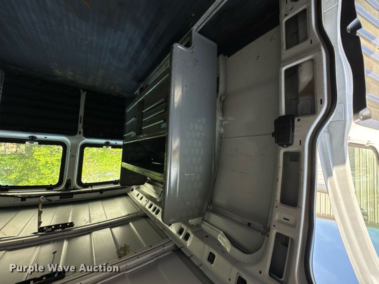 image for item DO0956 2016 Chevrolet Express G2500 van