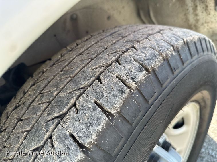 image for item DO0956 2016 Chevrolet Express G2500 van