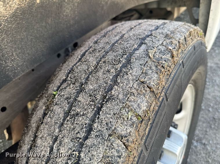 image for item DO0956 2016 Chevrolet Express G2500 van