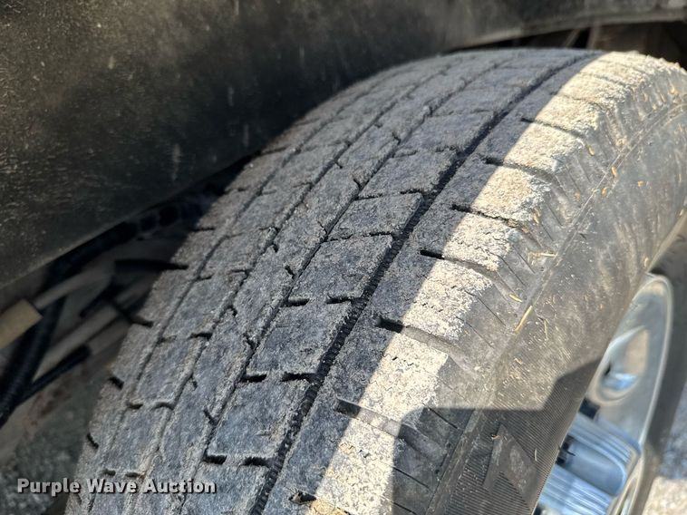 image for item DO0957 2017 Chevrolet Express 3500 van