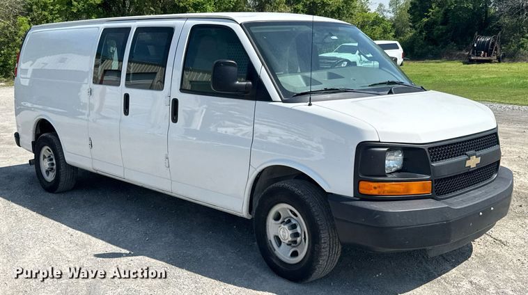 image for item DO0958 2016 Chevrolet Express 3500 van
