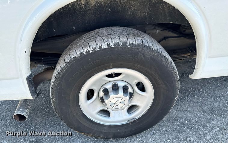 image for item DO0958 2016 Chevrolet Express 3500 van