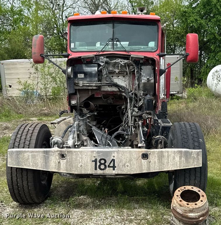 image for item DO0967 2005 Kenworth W900 ready mix truck