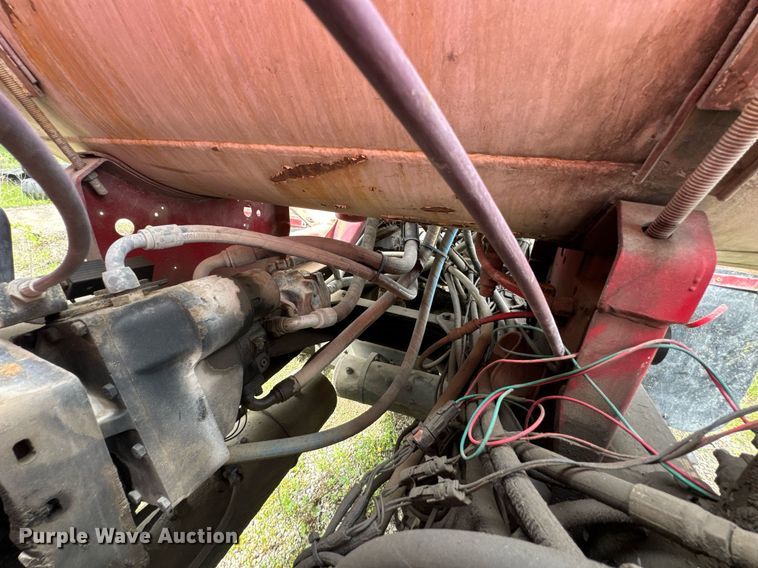 image for item DO0967 2005 Kenworth W900 ready mix truck