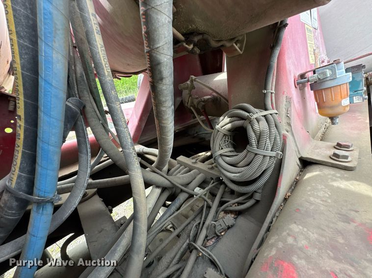 image for item DO0967 2005 Kenworth W900 ready mix truck