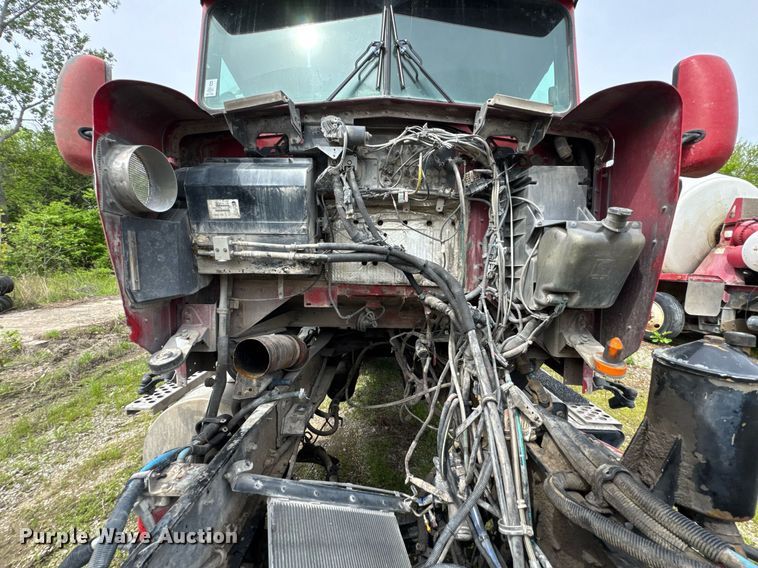 image for item DO0967 2005 Kenworth W900 ready mix truck