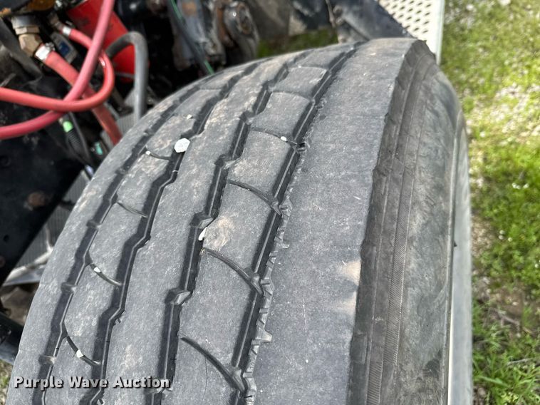 image for item DO0967 2005 Kenworth W900 ready mix truck