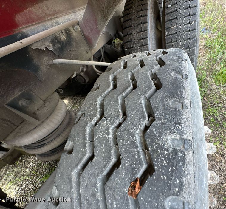 image for item DO0967 2005 Kenworth W900 ready mix truck