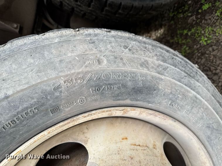 image for item DO0967 2005 Kenworth W900 ready mix truck