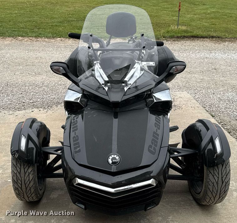 image for item DO0973 2015 Can-Am Spyder F3 SE6 motorcycle