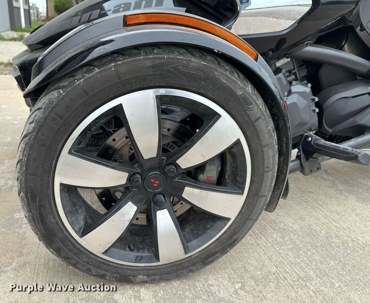 image for item DO0973 2015 Can-Am Spyder F3 SE6 motorcycle