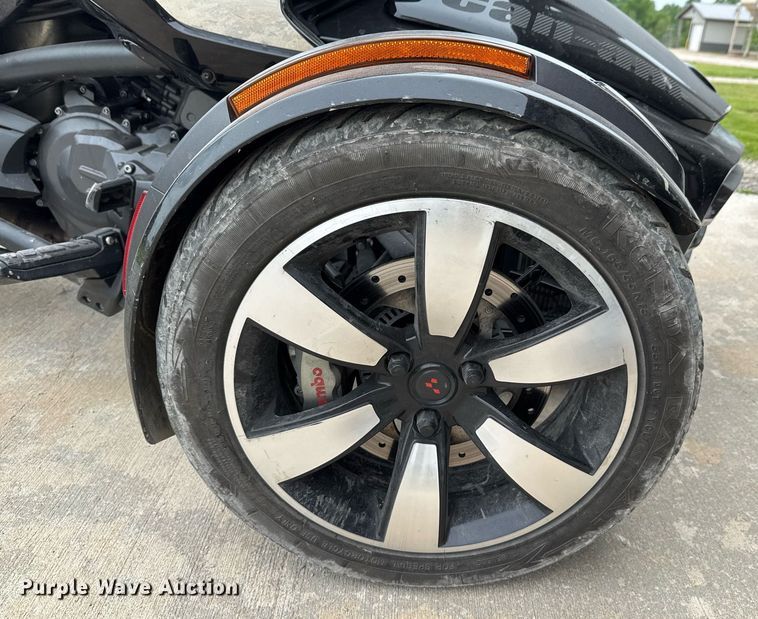 image for item DO0973 2015 Can-Am Spyder F3 SE6 motorcycle