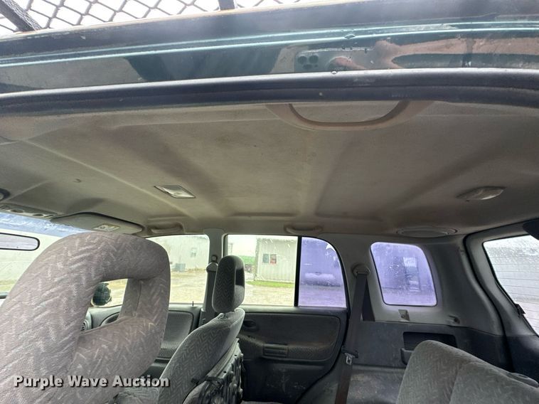 image for item DO0986 2001 Suzuki Grand Vitara SUV