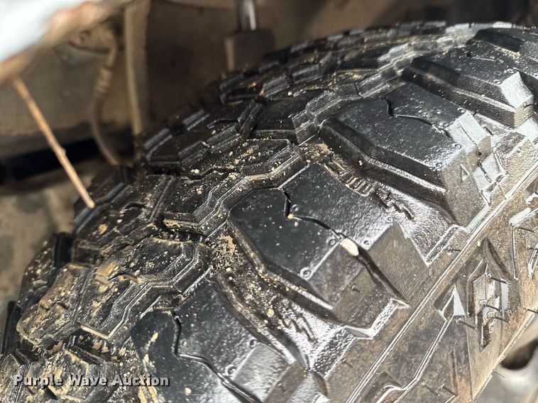 image for item DO0986 2001 Suzuki Grand Vitara SUV