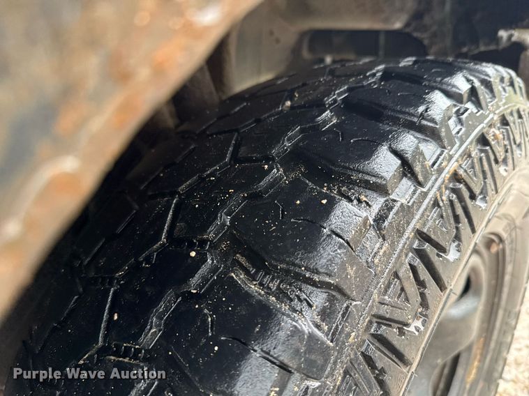 image for item DO0986 2001 Suzuki Grand Vitara SUV