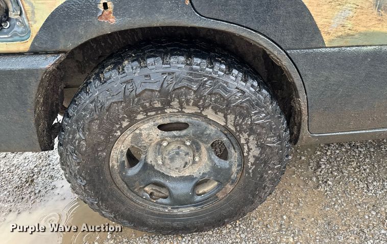 image for item DO0986 2001 Suzuki Grand Vitara SUV